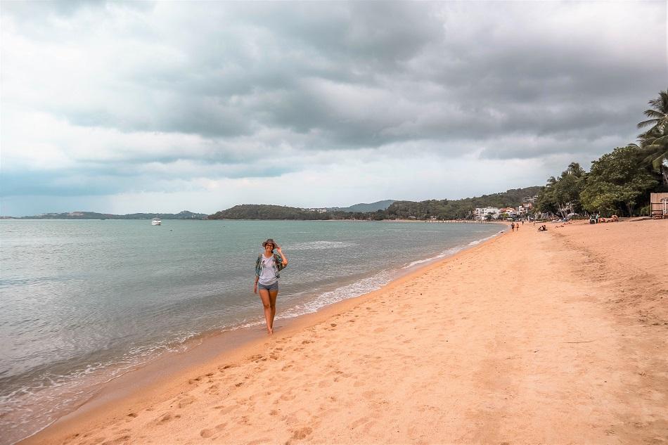 Bophut Beach Koh Samui cloudy - the best beach for swimming