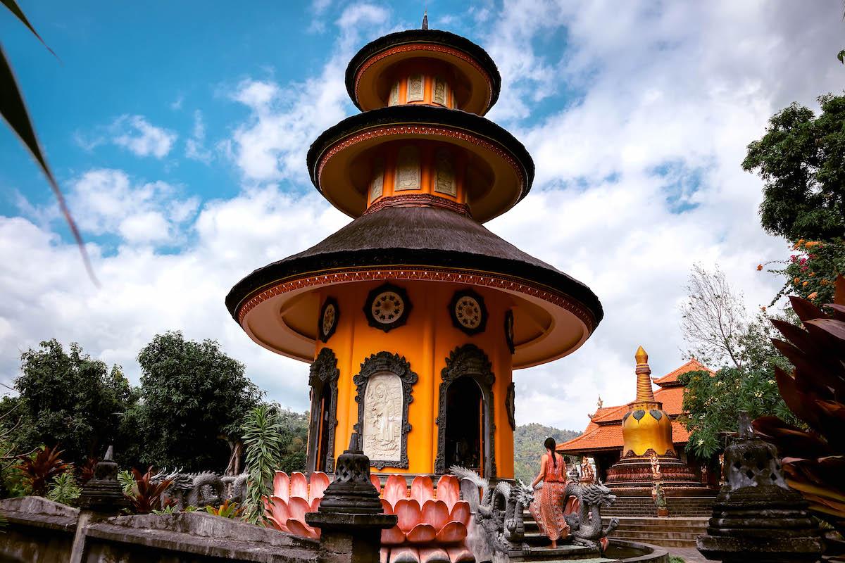 best temples in bali, best balinese temples, beautiful temples in bali, top balinese temples, top temples in bali, sacred temples bali, unique temples bali, popular temples bali, famous temples in bali