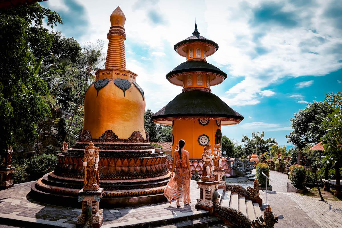 best temples in bali, best balinese temples, beautiful temples in bali, top balinese temples, top temples in bali, sacred temples bali, unique temples bali, popular temples bali, famous temples in bali