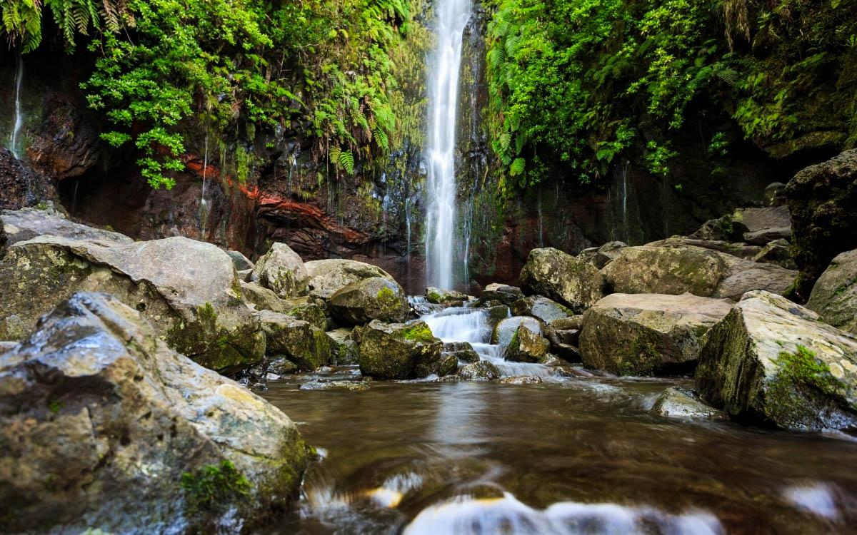 Cascata das 25 fontes Portugal