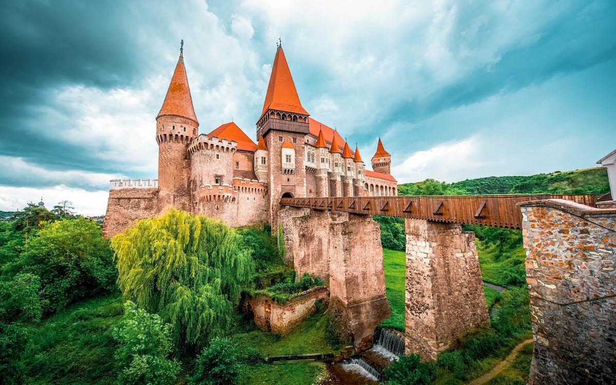 best castles in transylvania, top castles in transylvania, beautiful castles in transylvania, fortresses in transylvania
