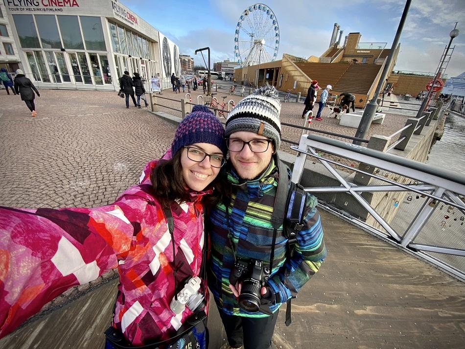 Aurelia Teslaru and Dan Moldovan in front of the SkyWheel, Helsinki