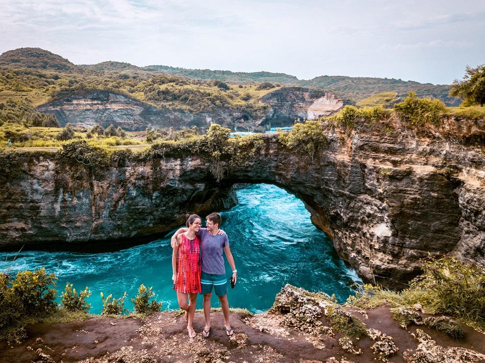 Couple at Broken Beach, Nusa Penida
