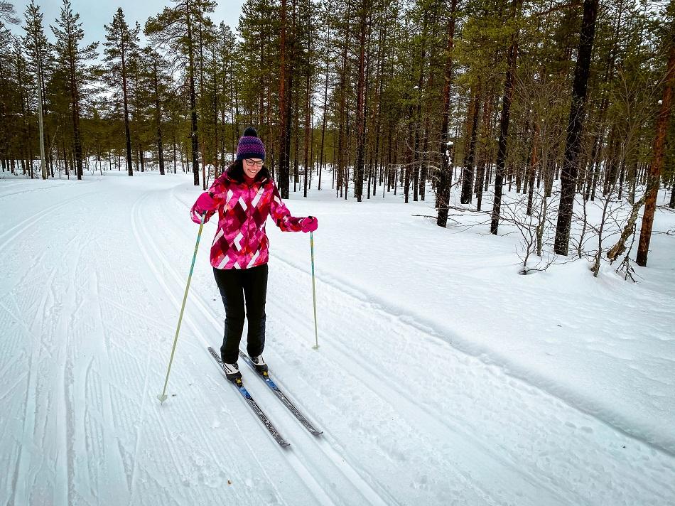 Aurelia Teslaru cross-country skiing in Lapland, Finland