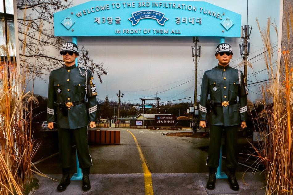 3rd infiltration tunnel South Korea soldiers DMZ