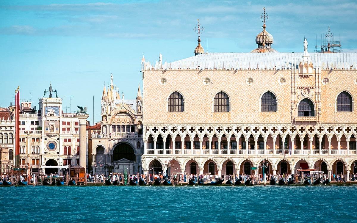 Dodge Palace Venice view from the sea