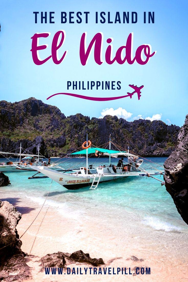 Boat at Shimizu Island in El Nido