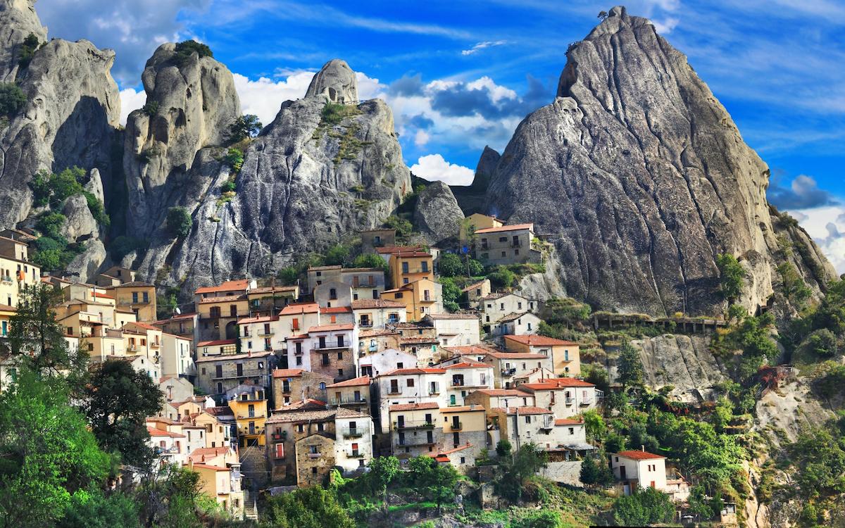 hidden gems in Europe, off the beaten path places in Europe, offbeat places in Europe, off the beaten track destinations in Europe, secret places in Europe, hidden places in Europe