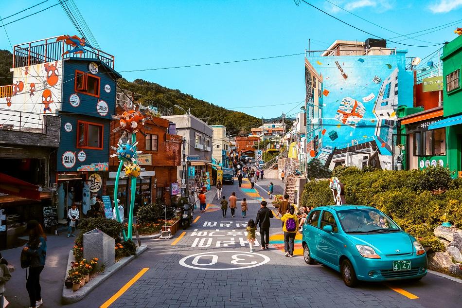 Street art at Gamcheon Culture Village, Busan