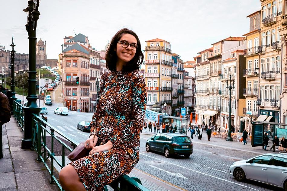Aurelia Teslaru in front of Sao Bento Train Station, Porto