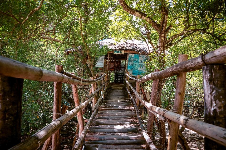 Guiwanon Spring Park, Siquijor