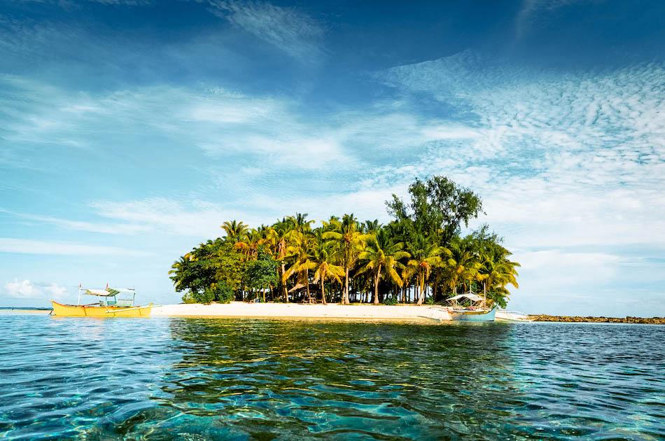 Guyam Island in Siargao, Philippines. Siargao Island hopping tour, Siargao tour, Guyam Island Beach