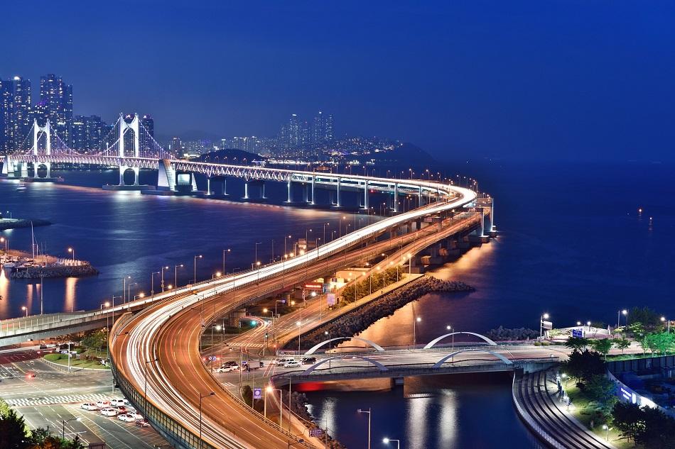 Busan Bridge at night