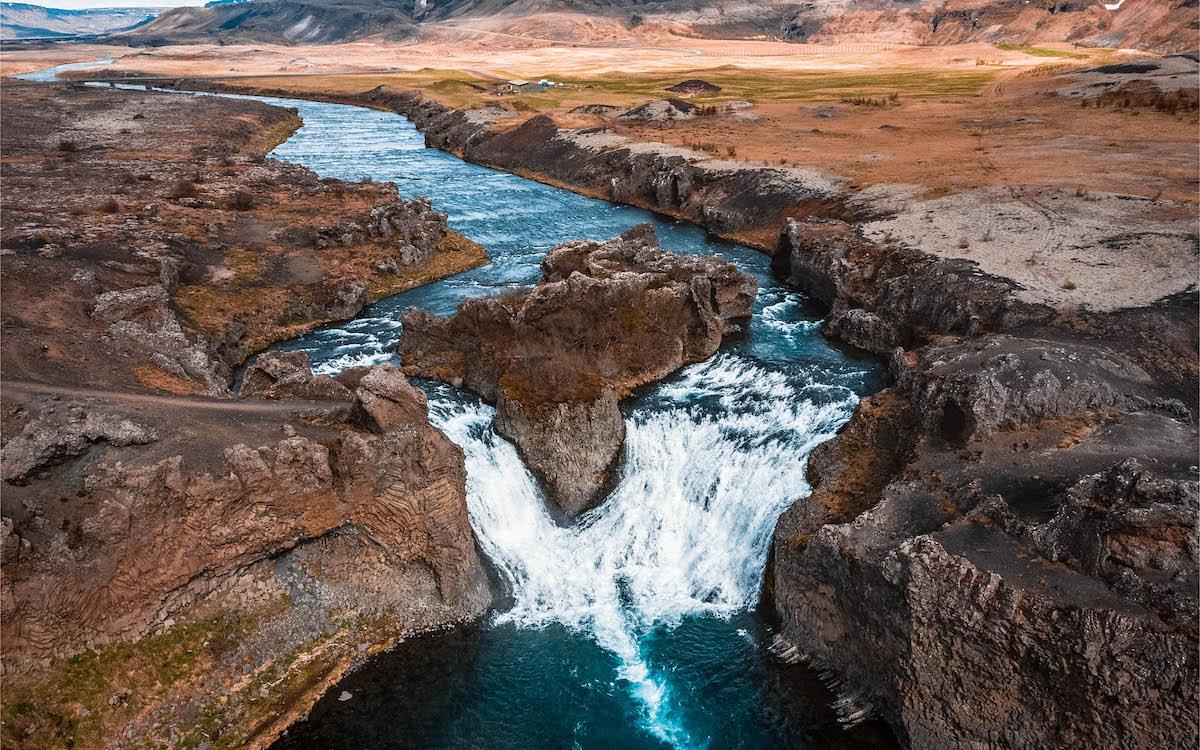 top waterfalls in Iceland, best waterfalls in Iceland, beautiful waterfalls in Iceland, best icelandic waterfalls, top icelandic waterfalls, best falls in Iceland, top Iceland falls, amazing iceland waterfalls