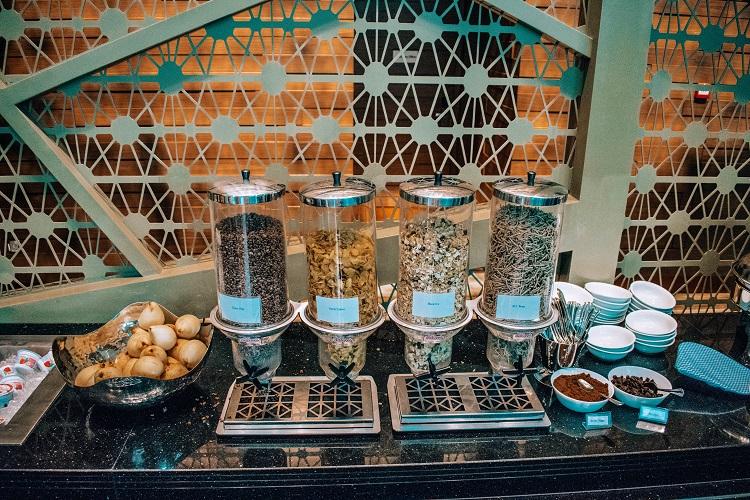 Holiday Inn Express Clarke Quay Singapore breakfast cereals