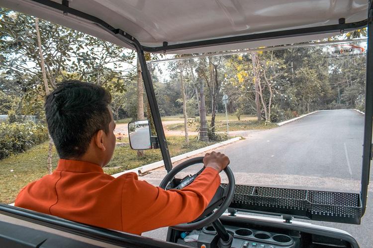Independece Hotel Sihanoukville driver