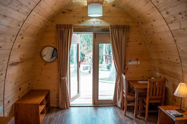 Independence Hotel Sihanoukville wooden pods interior