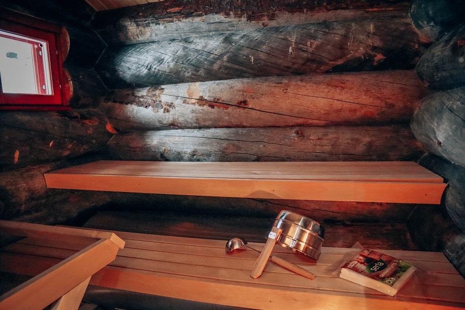 Kelo Glass Igloo room interior, Kakslauttanen Arctic Resort Lapland