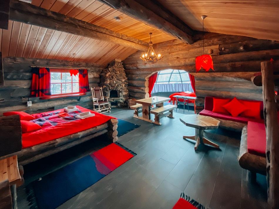 Kelo Glass Igloo room interior, Kakslauttanen Arctic Resort Lapland