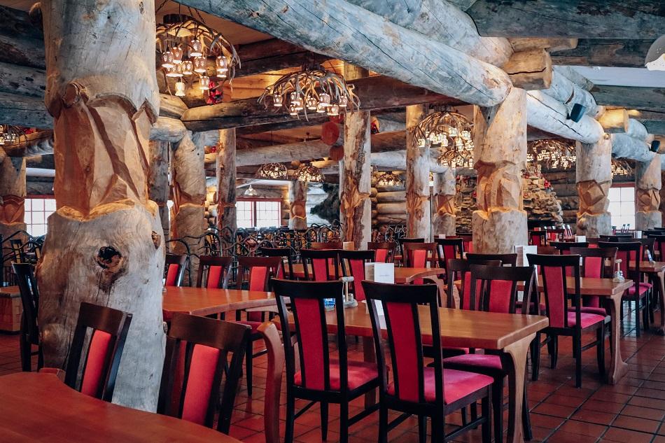 Aurora Restaurant dining room, Kakslauttanen Arctic Resort Lapland