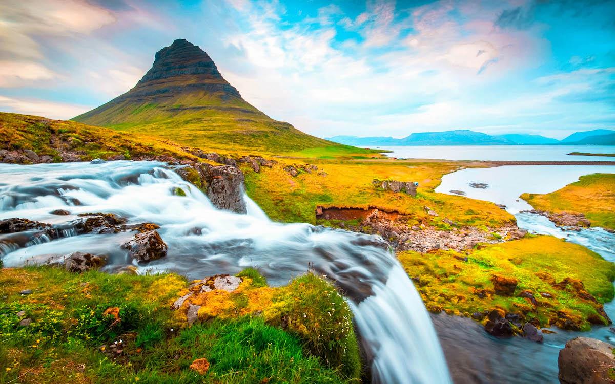 top waterfalls in Iceland, best waterfalls in Iceland, beautiful waterfalls in Iceland, best icelandic waterfalls, top icelandic waterfalls, best falls in Iceland, top Iceland falls, amazing iceland waterfalls