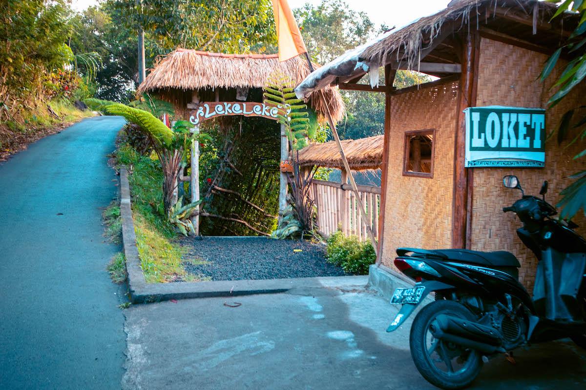 Leke Leke Waterfall Bali entrance and parking