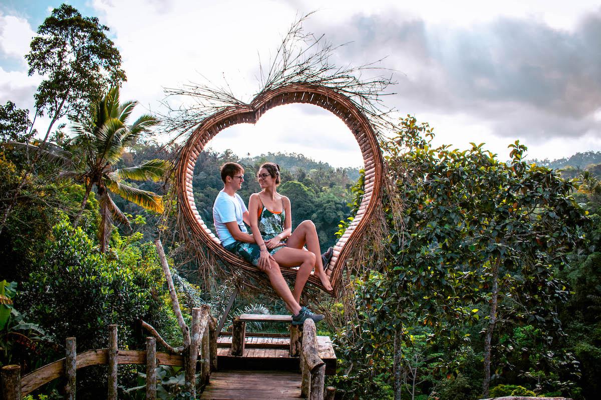 Leke Leke Waterfall Bali nest