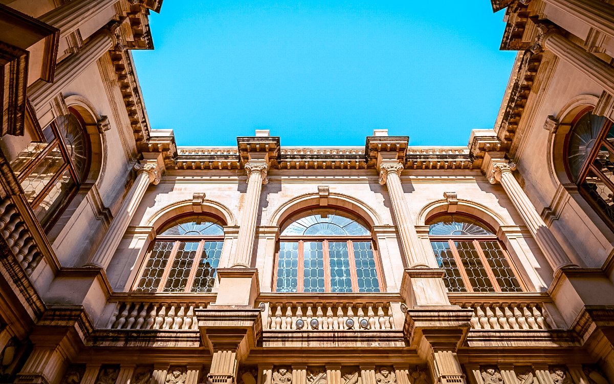 things to do in heraklion, heraklion tourist attractions, places to see in heraklion, heraklion attractions, heraklion must-see