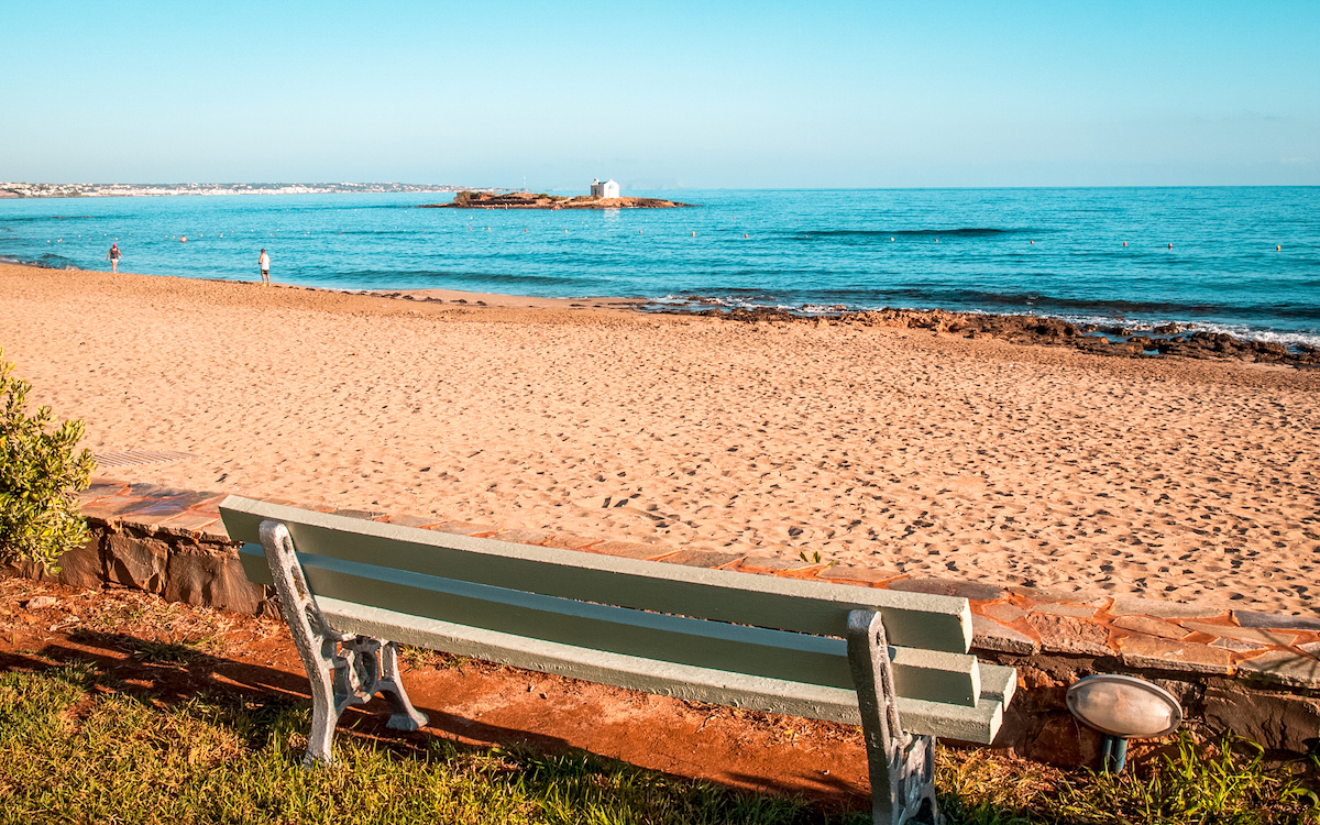 beaches near heraklion, heraklion beaches, beaches in heraklion