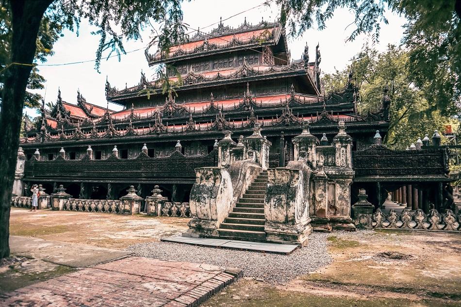 Shwenandaw Monastery, Mandalay