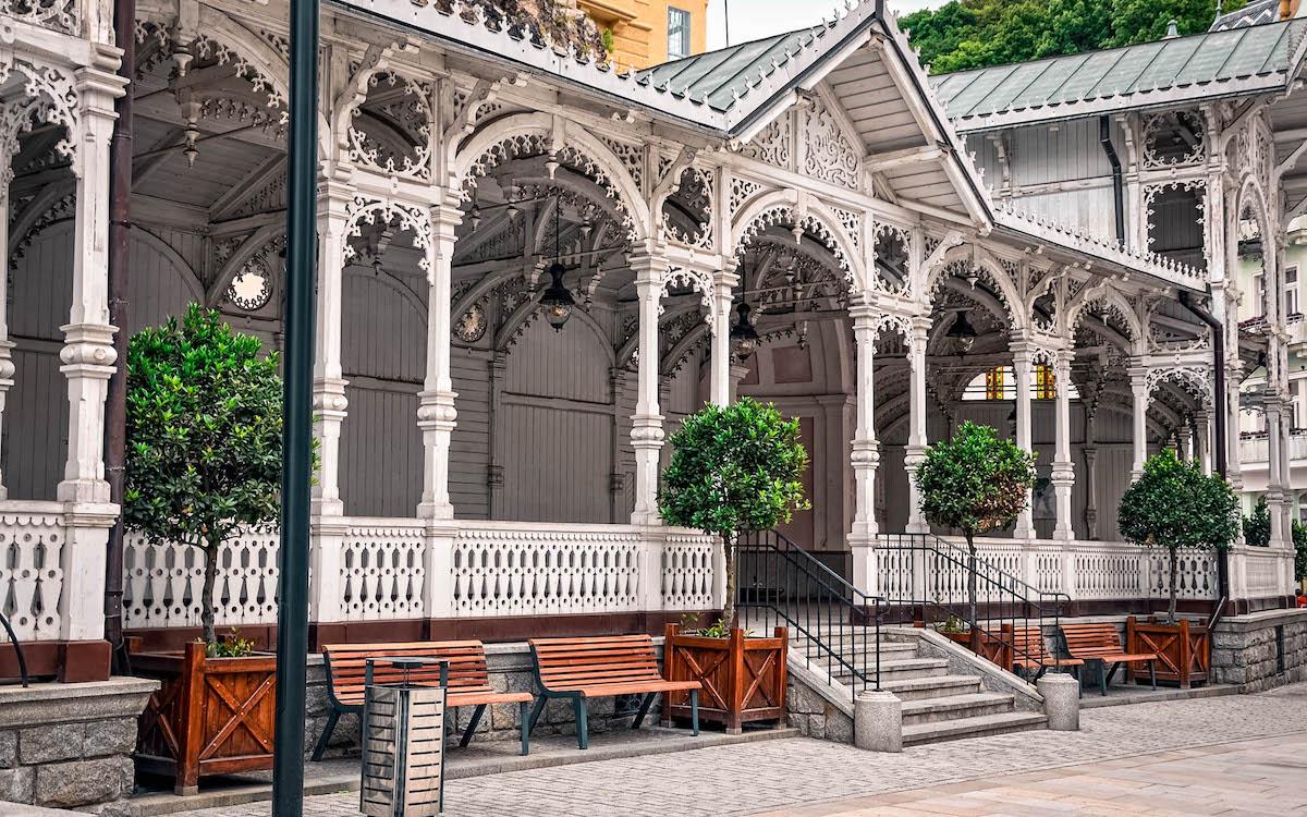Market Colonnade Karlovy Vary white details