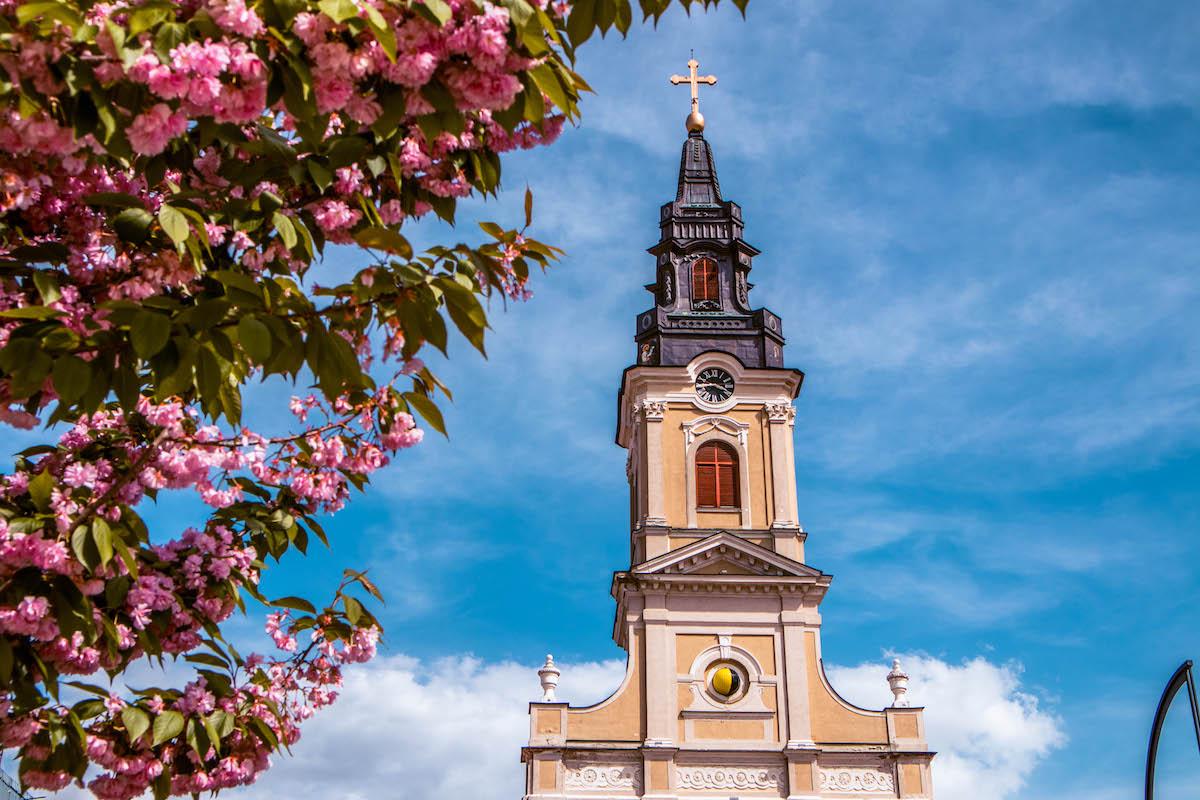 Moon Church Oradea, Biserica cu luna Oradea