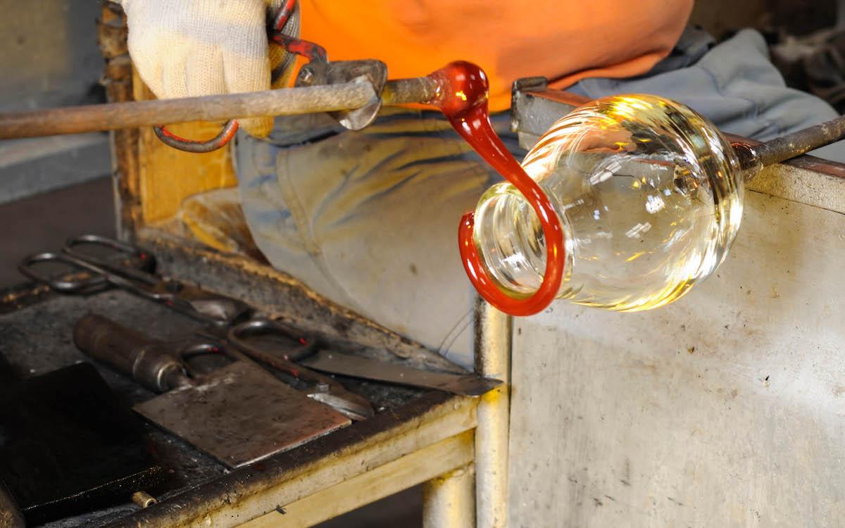 Glass blowing at Moser Glass Museum, Karlovy Vary