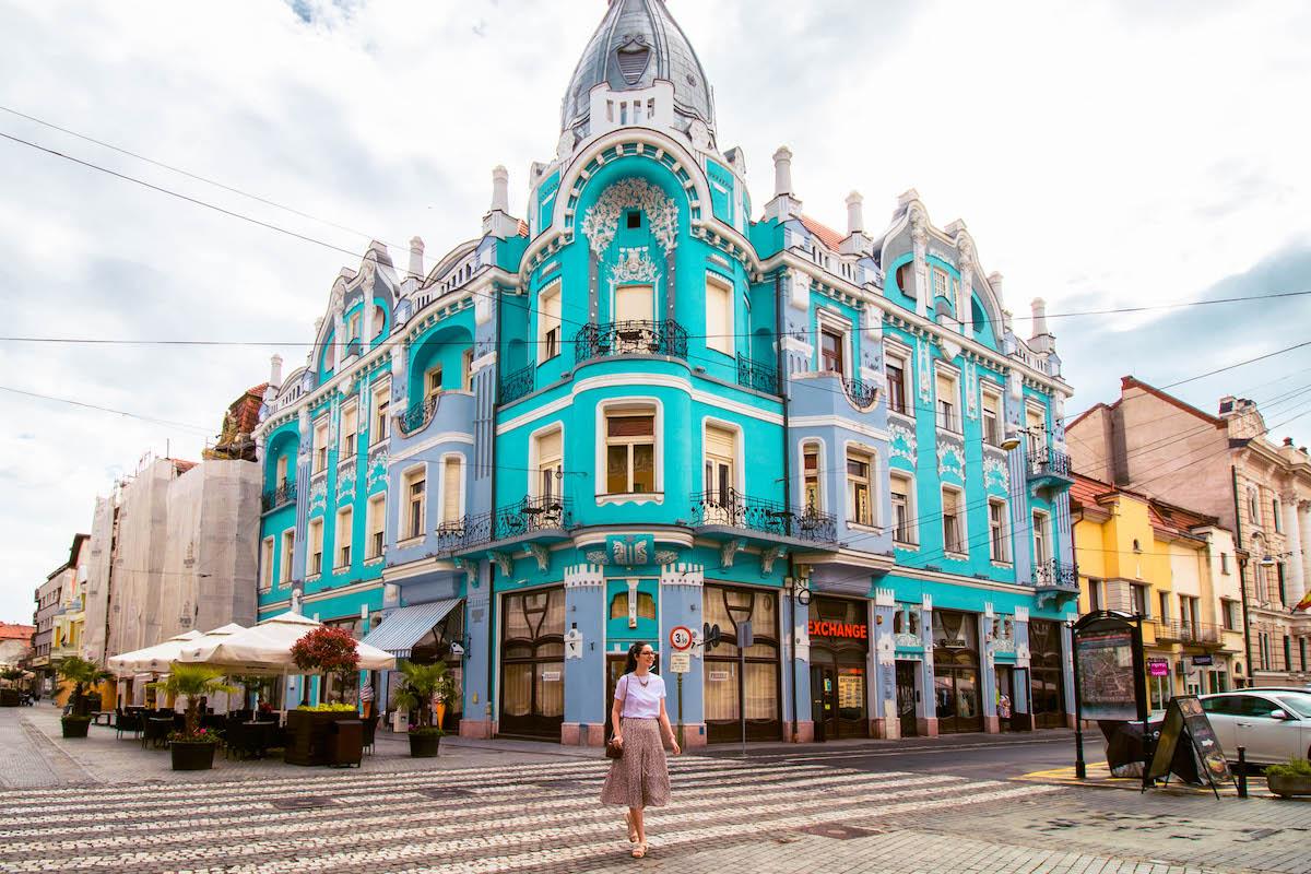 Moskovits Palace Oradea, Palatul Moskovits Oradea, Blue art Nouveau building Oradea