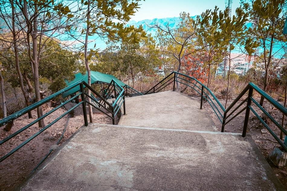 Mt. Tapyas, Coron stairs