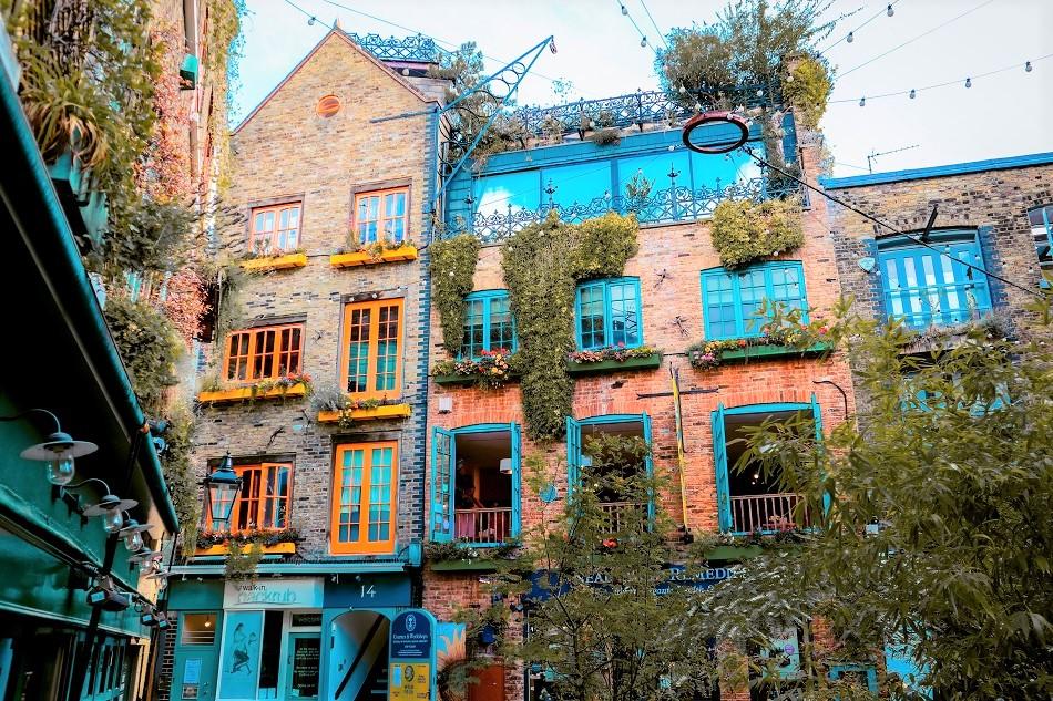 Colorful buildings in Neils Yard Lodon