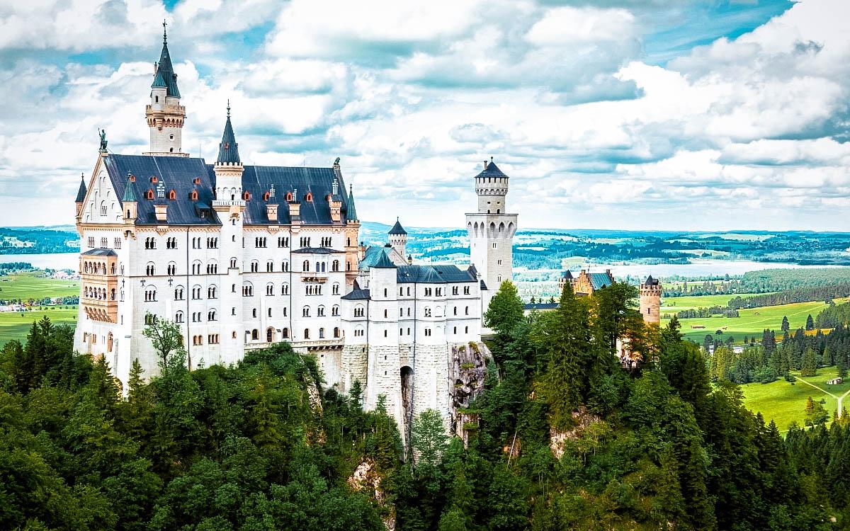 Newschwanstein Castle, Germany - the most beautiful castles in Europe, fairytale castles in Europe, top castles in Europe, must-visit castles in Europe. unique castles in Europe