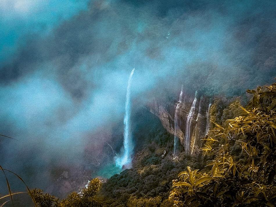 Nohkalikai Waterfall, India