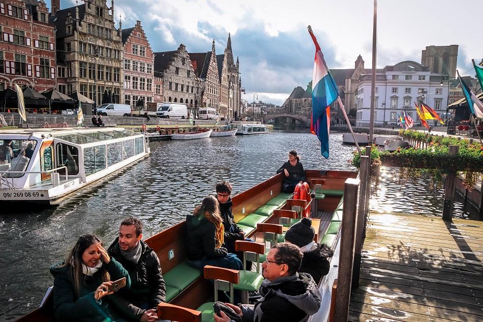 Boat tour in Ghent