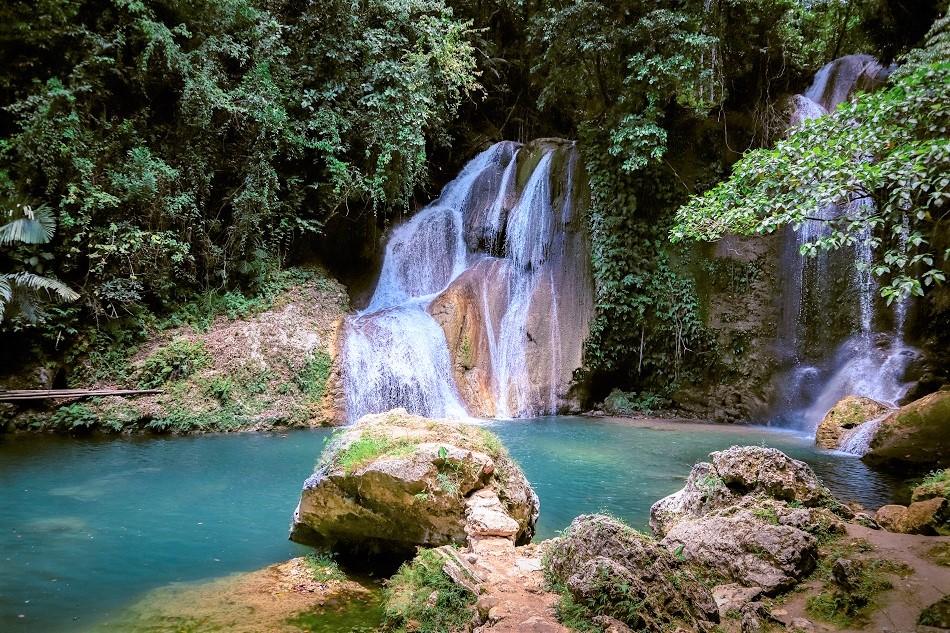 Road to Dimiao Twin Falls, Bohol