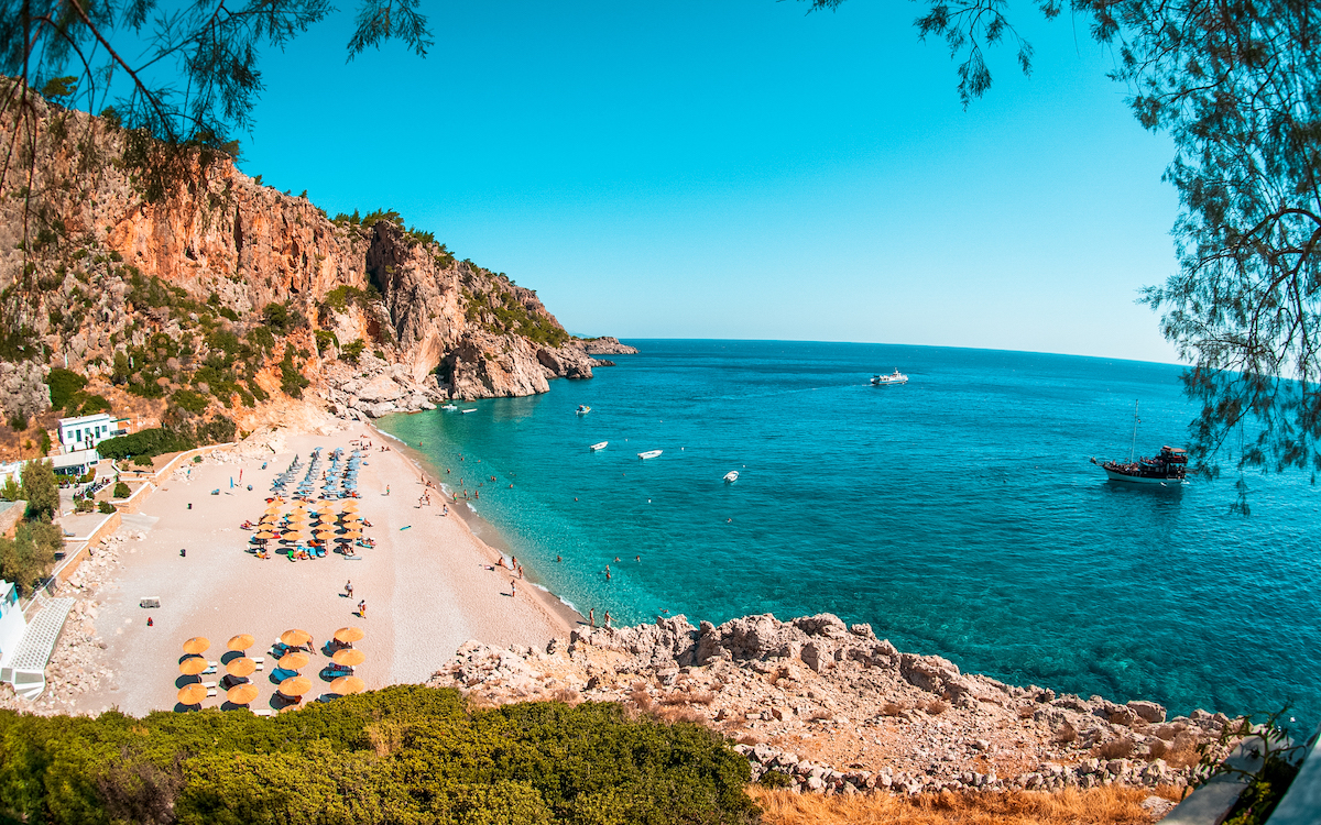 beaches near heraklion, heraklion beaches, beaches in heraklion