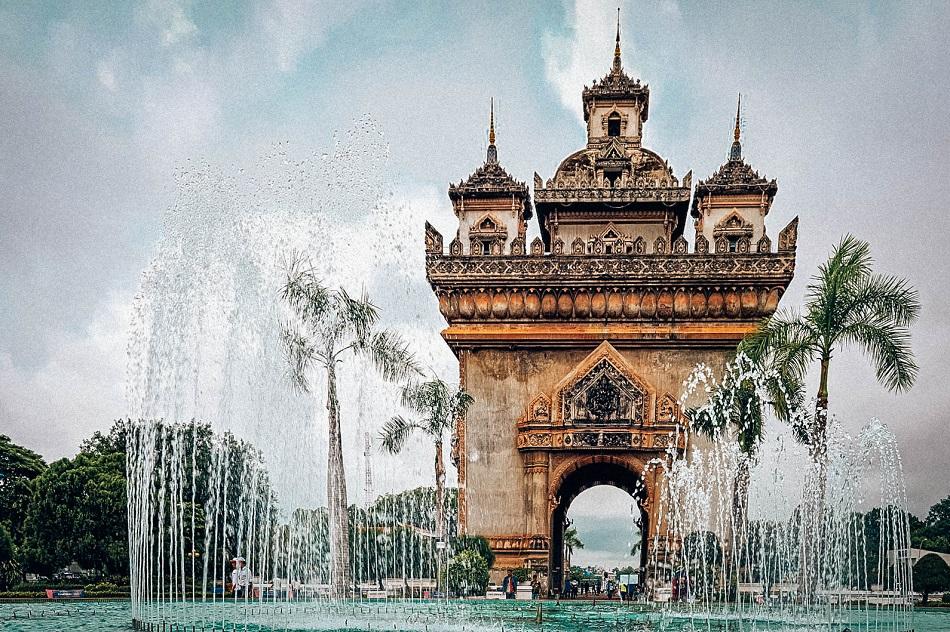 Patuxay gate Vientiane