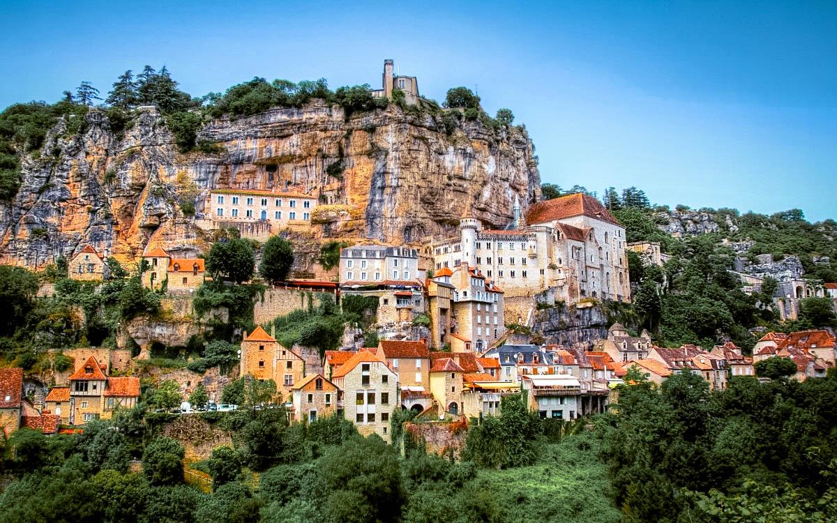 Racamadour Castle - the most beautiful castles in Europe, fairytale castles in Europe, top castles in Europe, must-visit castles in Europe. unique castles in Europe