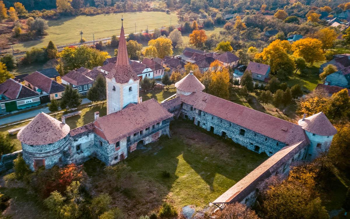 best castles in transylvania, top castles in transylvania, beautiful castles in transylvania, fortresses in transylvania