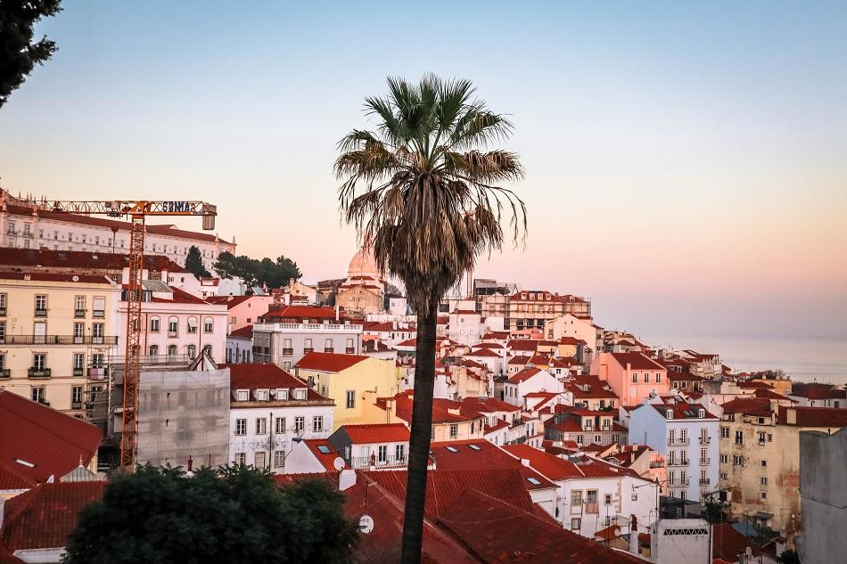 Santa Luzia Miradouro in Lisbon