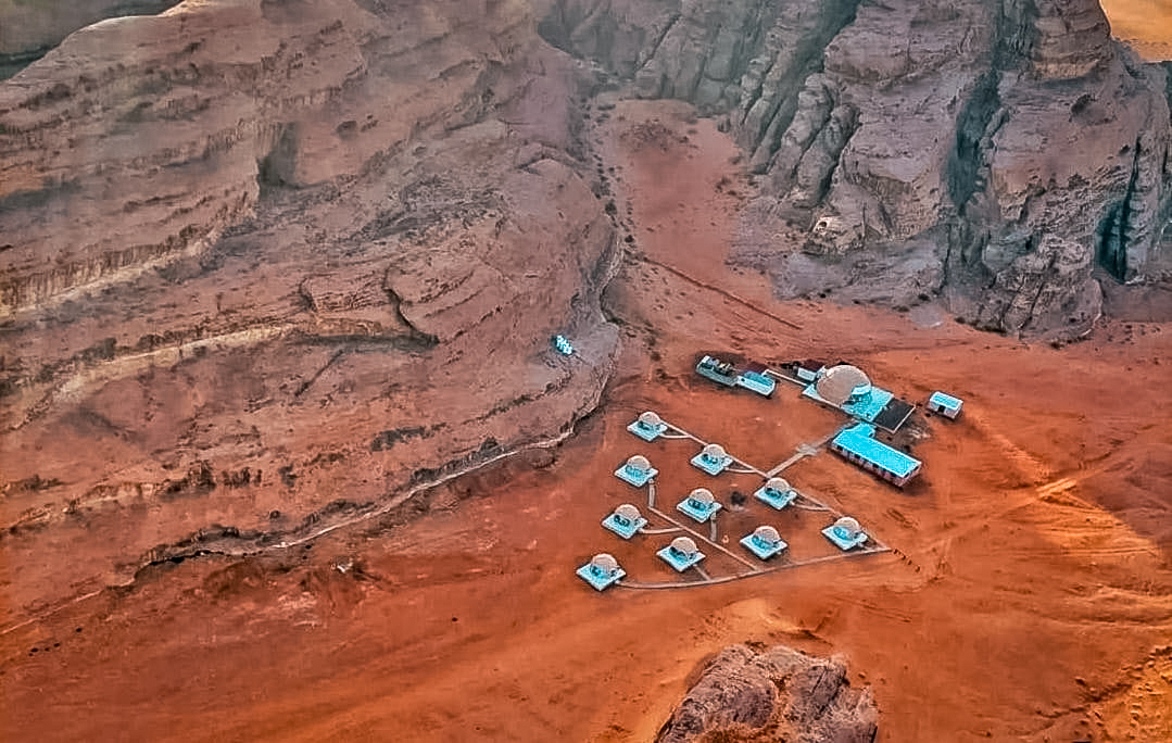 luxury camp wadi rum, wadi rum camping, wadi rum glamping, camping in wadi rum, best wadi rum camps, luxury camps in wadi rum, top camps in wadi rum
