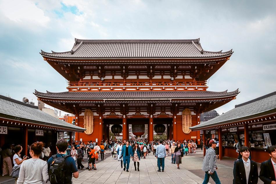 People visiting the Sensoji Temple in Tokyo