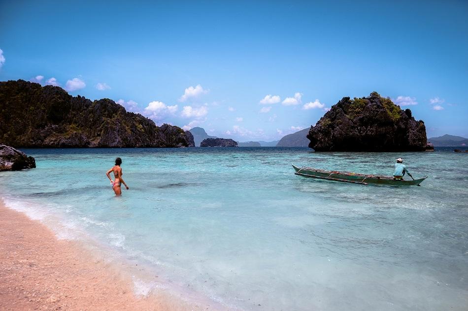 Snorkeling at Shimizu Island, El Nido