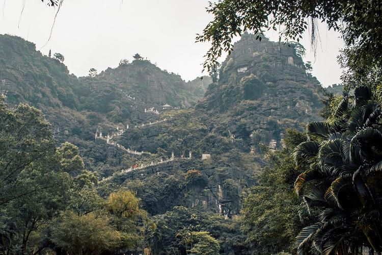 Stairs to Hang Mua Cave Ninh Binh