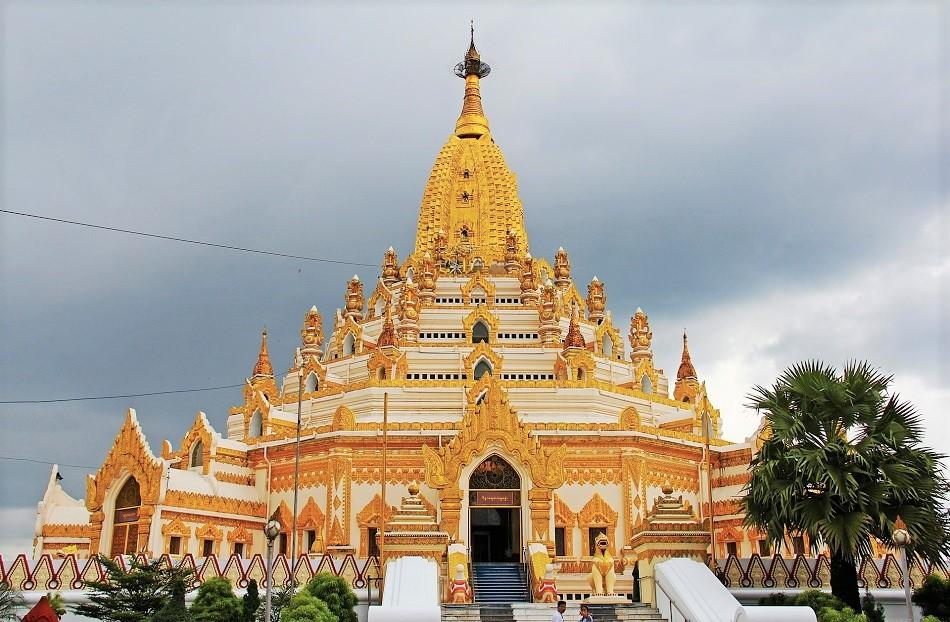 Best Yangon Temples - Tooth Relic Pagoda